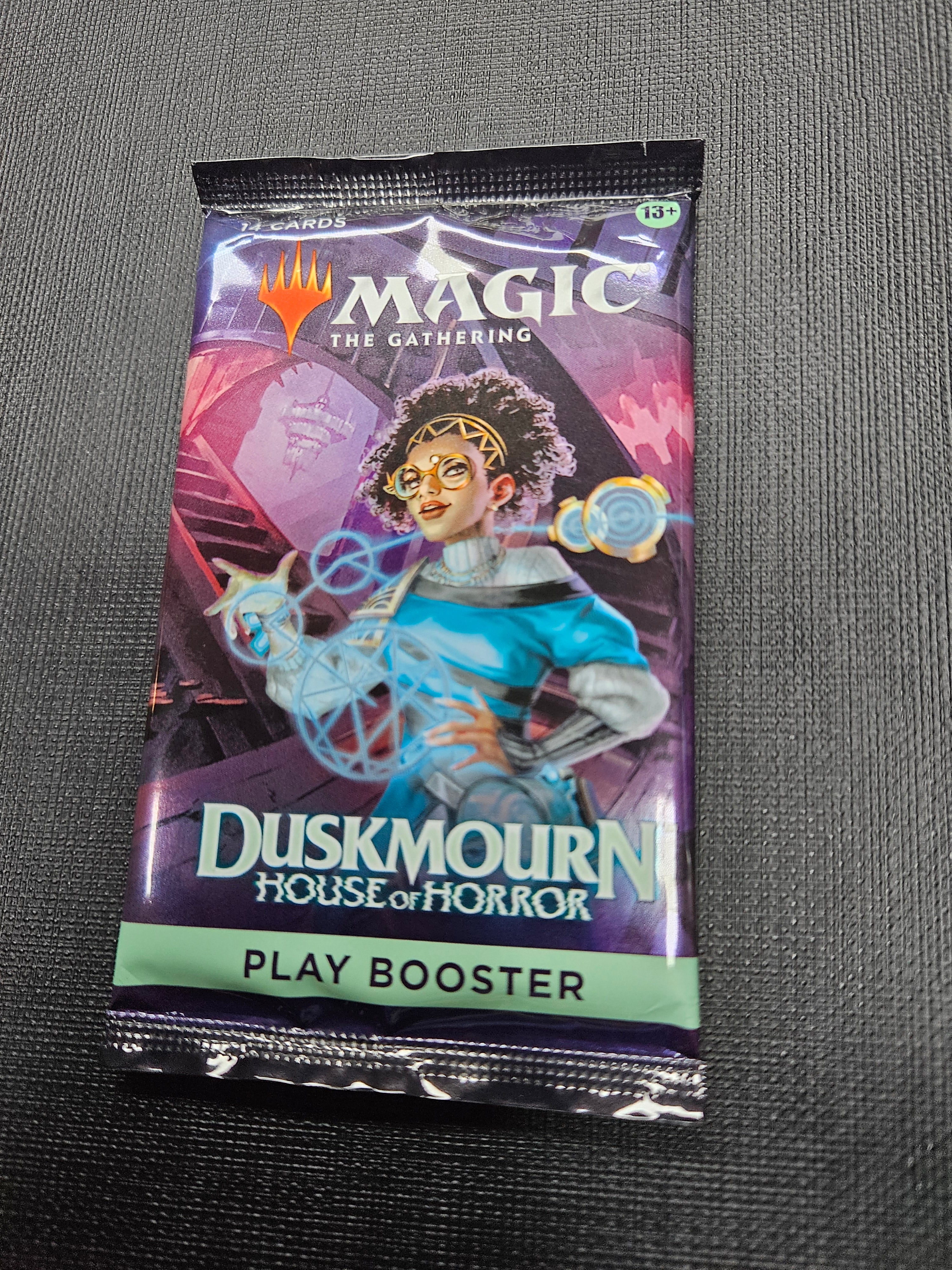 Duskmourn Play Booster
